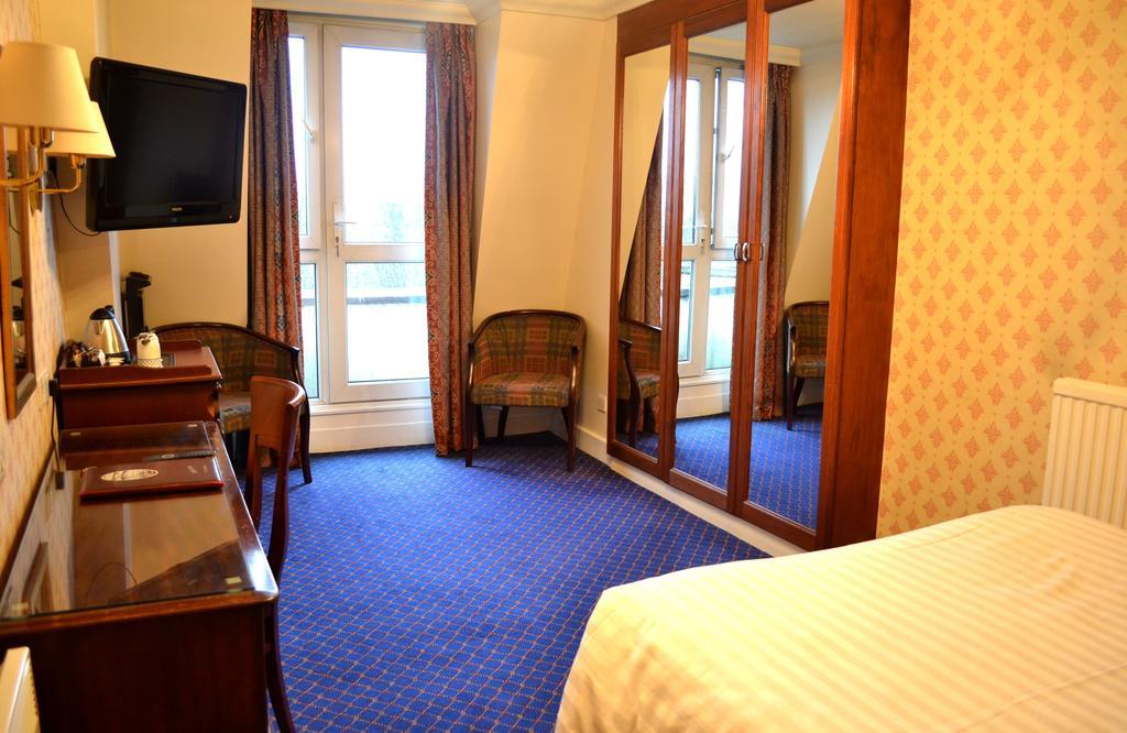 The Westland Hotel Лондон Стая снимка